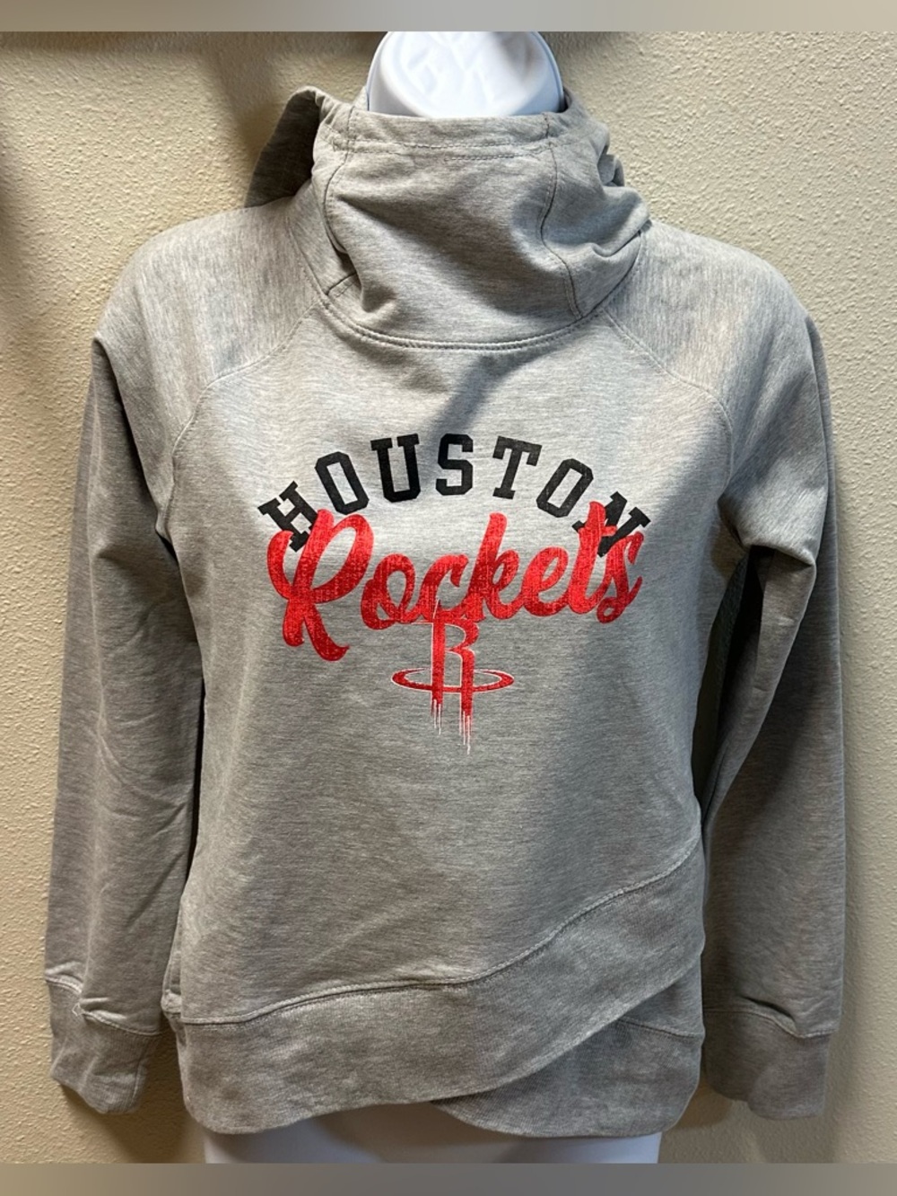 Outerstuff NBA Youth Girls Houston Rockets The Bridge Funnel Neck Hoodie NWT